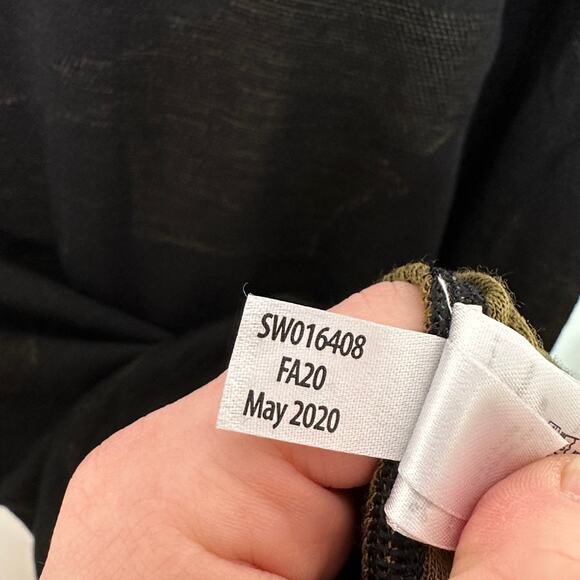 Smartwool Men's Black Zip Up Sweater - Picture 10 of 10